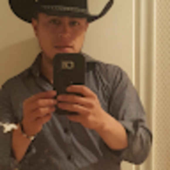 Meet your Posher, Jose - Picture 1 of 1